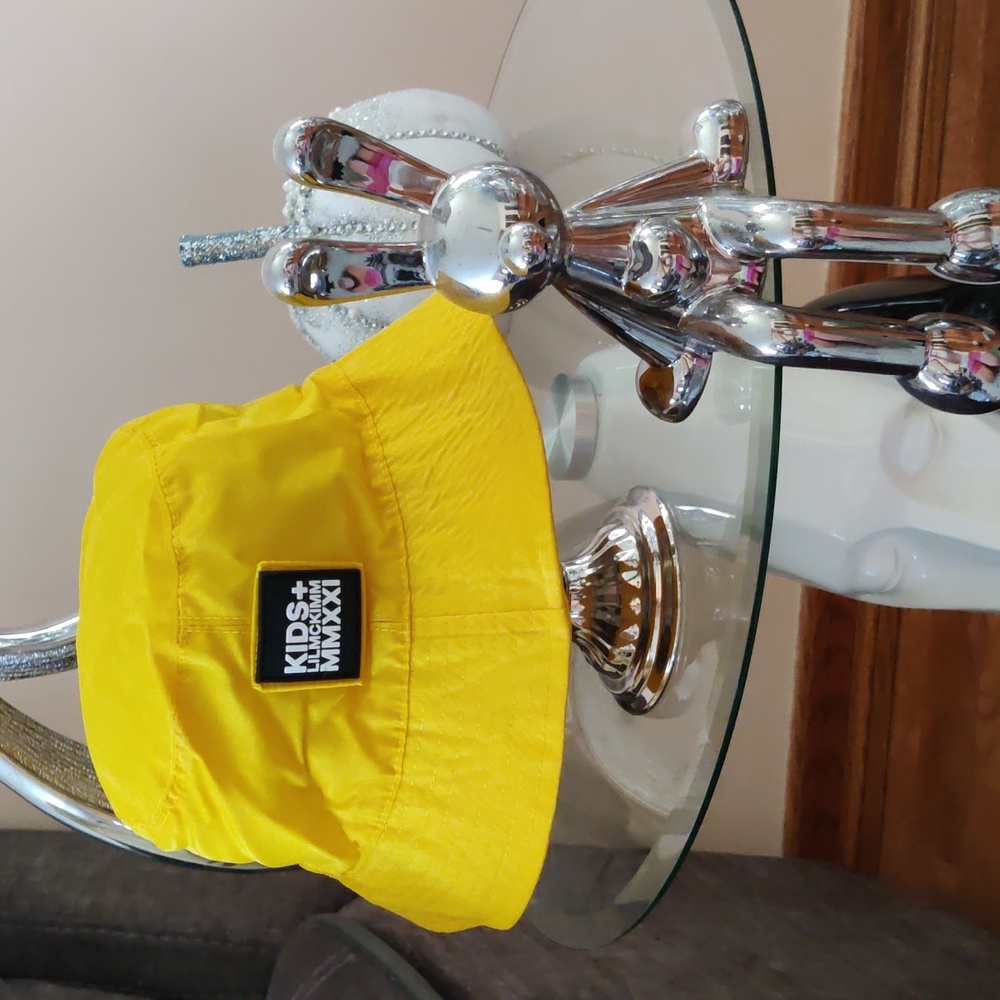 Zara cute little boys hat - Picture 4 of 4